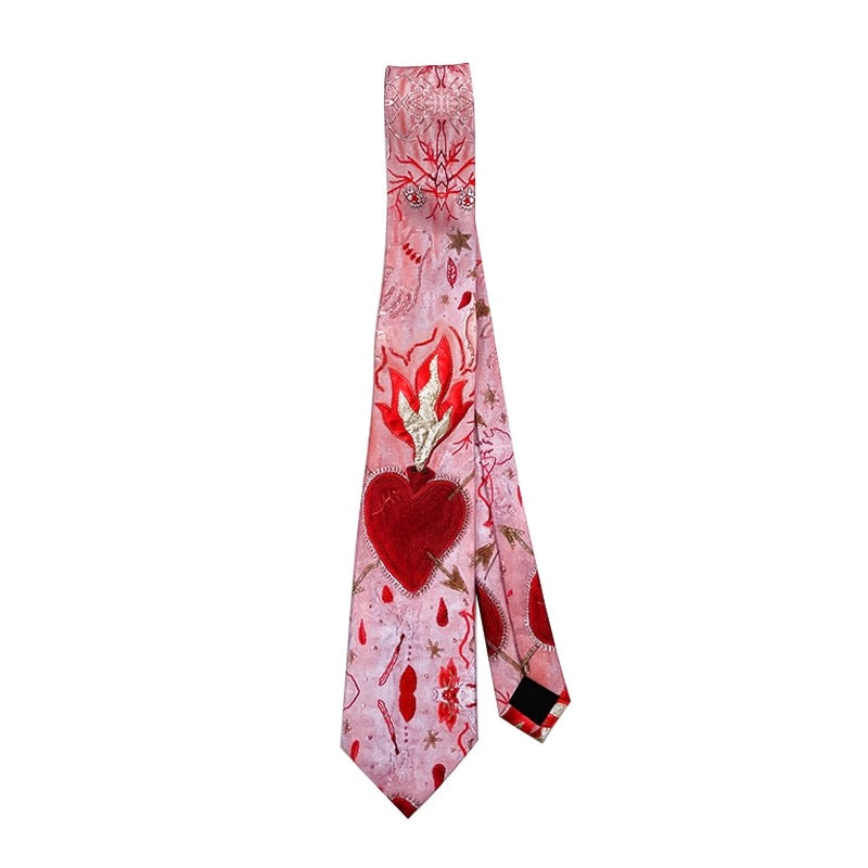A Hello kitty green & heart tie
