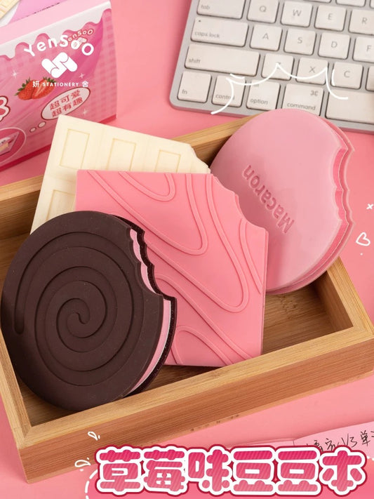 notebook strawberry